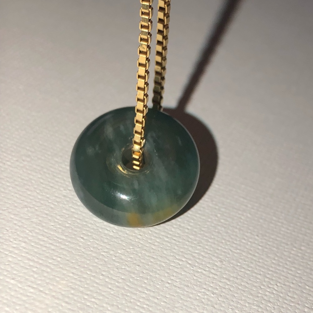 Princesa Blue Guatemalan Jadeite Donut - Picture 6 of 13